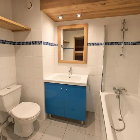 Apartament Neves - *